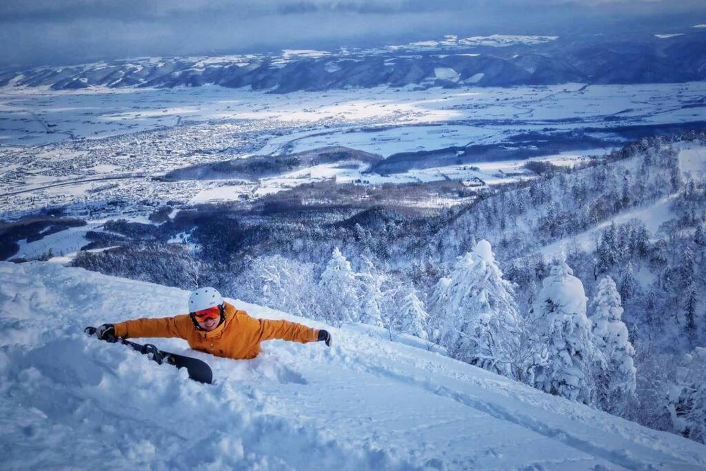 Furano Cube Sugar-方糖民宿,步行8Min到雪场,3 Brs,Max 6Ppl Exterior photo
